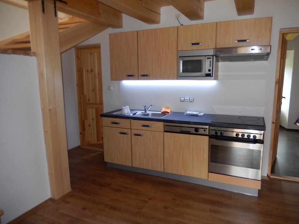 Apartment U Lochu Knovicky Exterior foto
